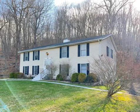330 Horsepound Road Carmel NY 10512