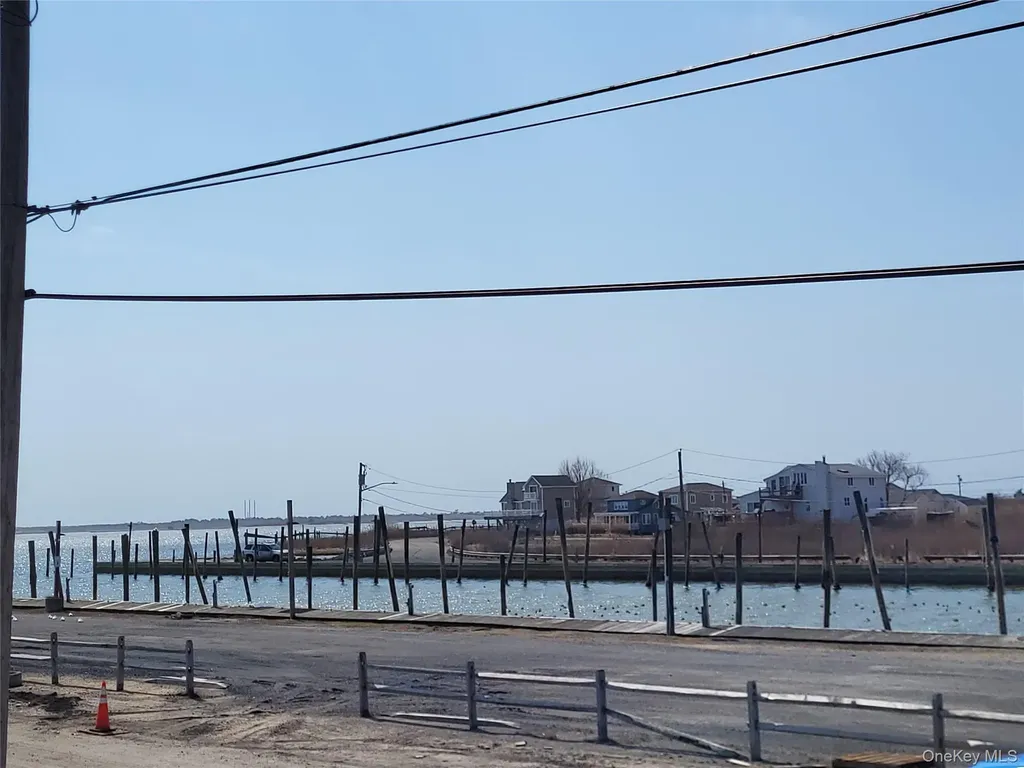 93 Riviera Drive E Mastic Beach NY 11951