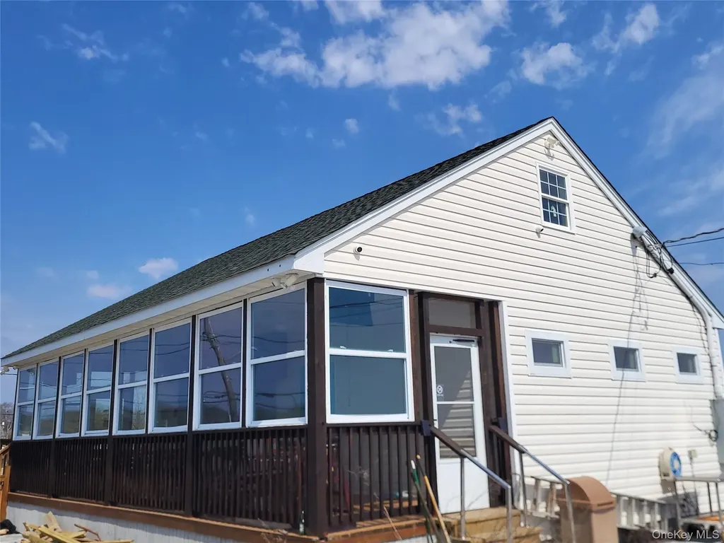 93 Riviera Drive E Mastic Beach NY 11951