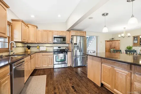 21 Barger Street Putnam Valley NY 10579