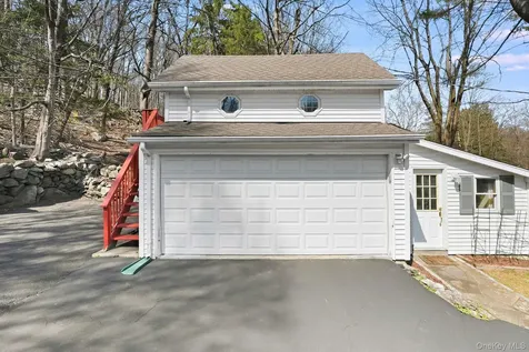 21 Barger Street Putnam Valley NY 10579
