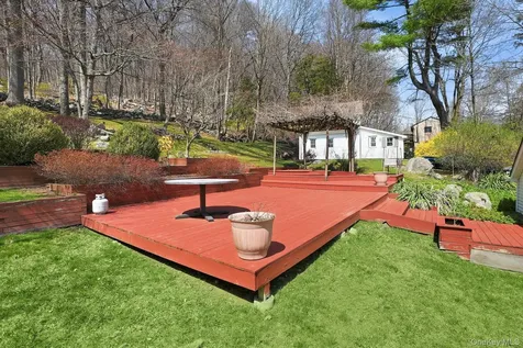 21 Barger Street Putnam Valley NY 10579