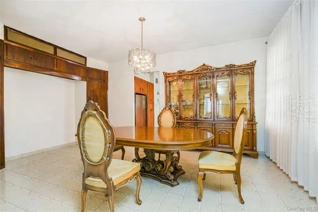 2015 66th Street Brooklyn NY 11204
