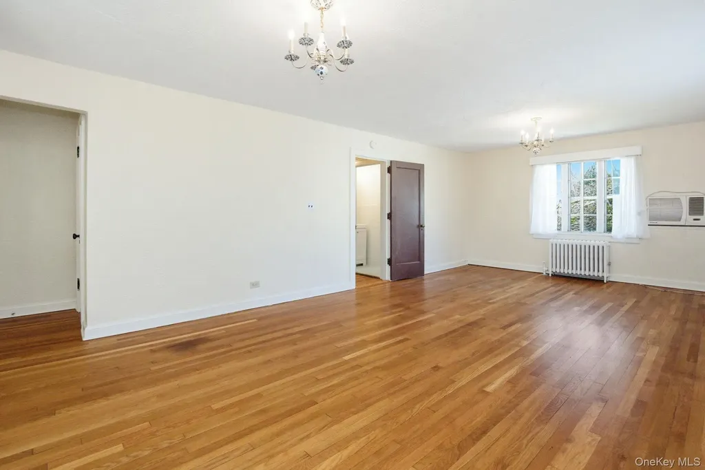 5 Seymour Place White Plains NY 10605