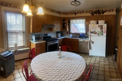 5898 Main Street Tannersville NY 12485
