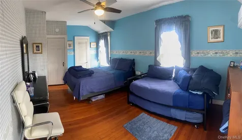 5898 Main Street Tannersville NY 12485