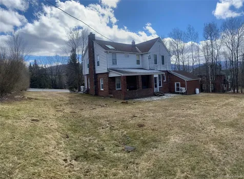 5898 Main Street Tannersville NY 12485