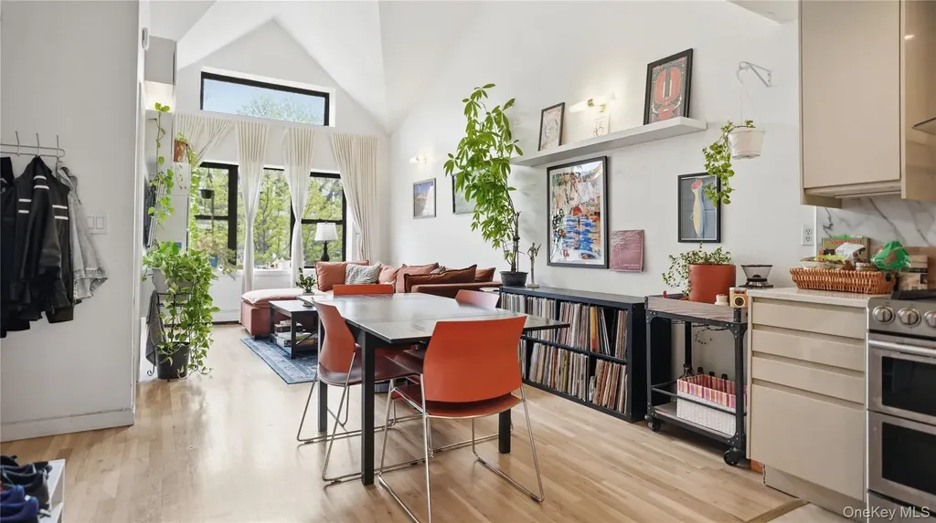 253 Cornelia Street Brooklyn NY 11221