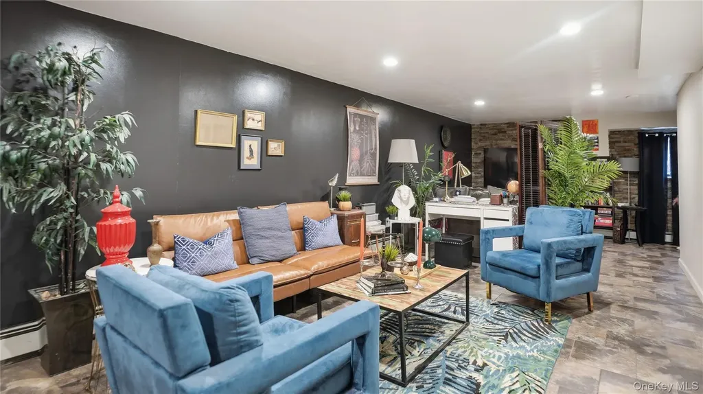 253 Cornelia Street Brooklyn NY 11221