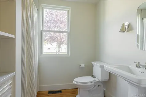 1777 Route 9g Staatsburg NY 12580
