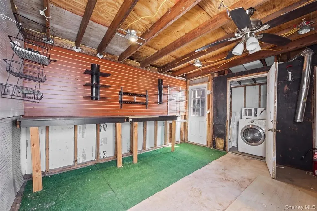 57 Pennyfield Camp Bronx NY 10465