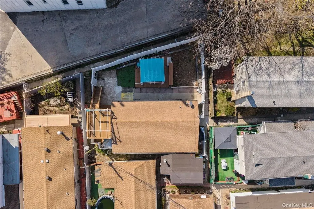 57 Pennyfield Camp Bronx NY 10465