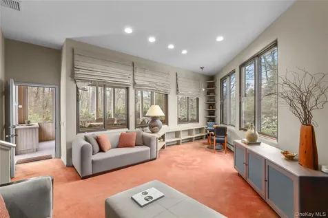 52 Whippoorwill Lake Road Chappaqua NY 10514