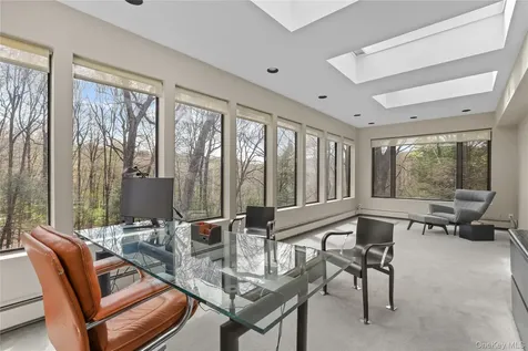 52 Whippoorwill Lake Road Chappaqua NY 10514