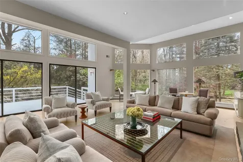 52 Whippoorwill Lake Road Chappaqua NY 10514