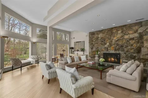 52 Whippoorwill Lake Road Chappaqua NY 10514