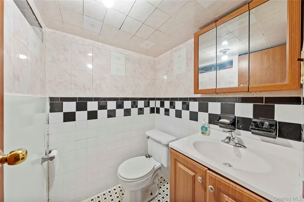 9037 77th Street Woodhaven NY 11421