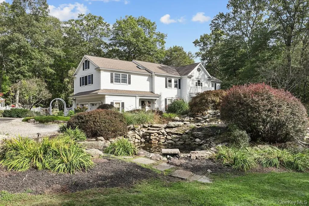 33 Peters Lane Pound Ridge NY 10576