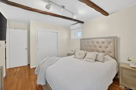 3510 Overlook Avenue Yorktown Heights NY 10598