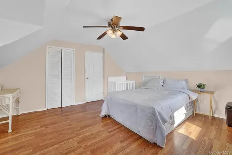 3510 Overlook Avenue Yorktown Heights NY 10598