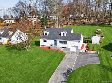 3510 Overlook Avenue Yorktown Heights NY 10598