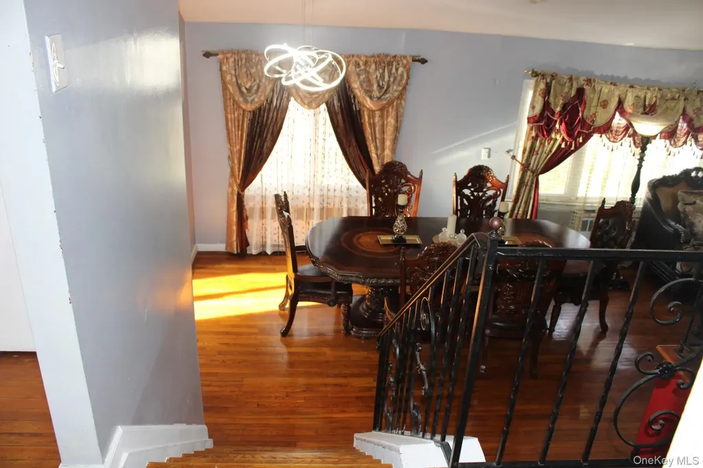 19 South Lane Huntington NY 11743