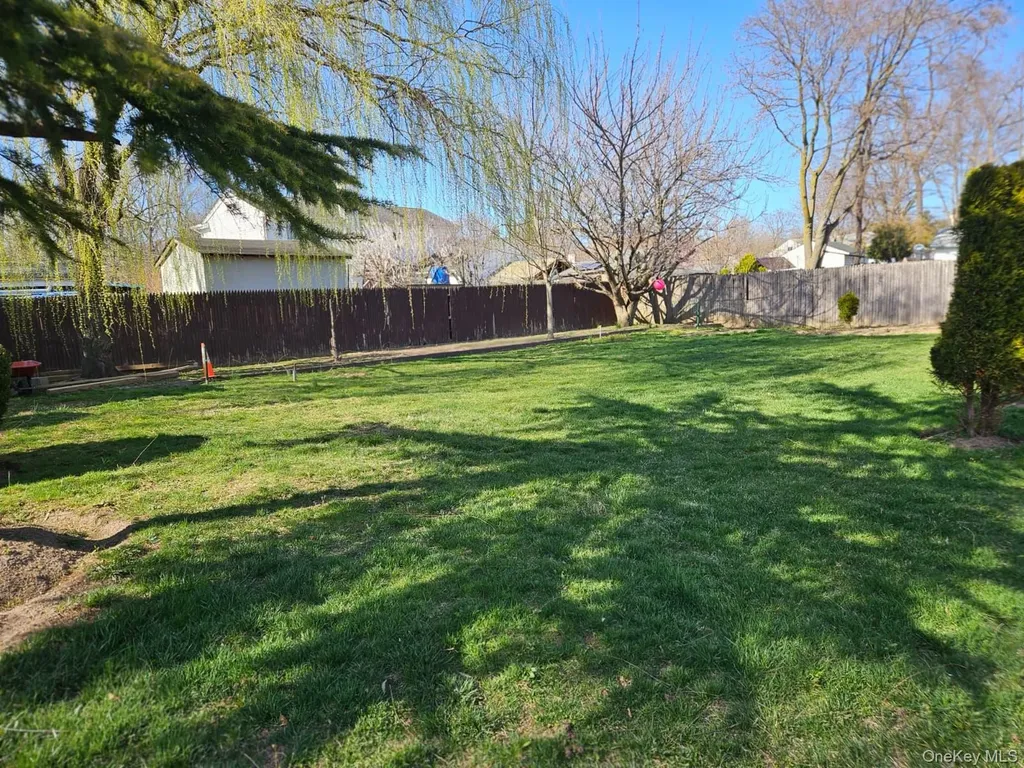 56 Applegate Drive Central Islip NY 11722