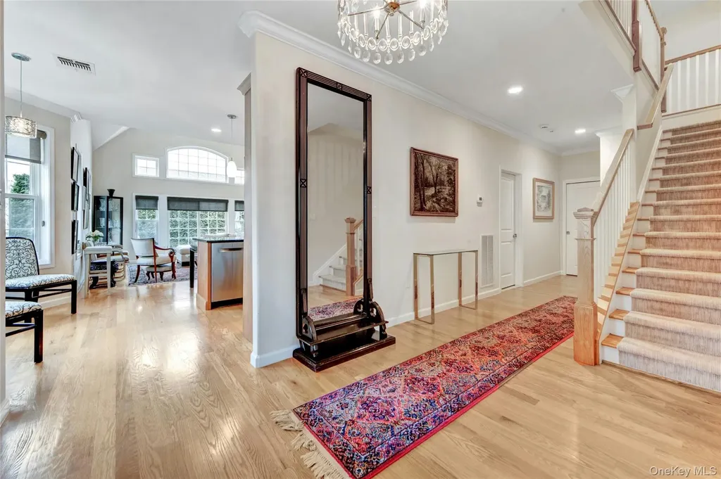 35 Wolfe Circle West Nyack NY 10994