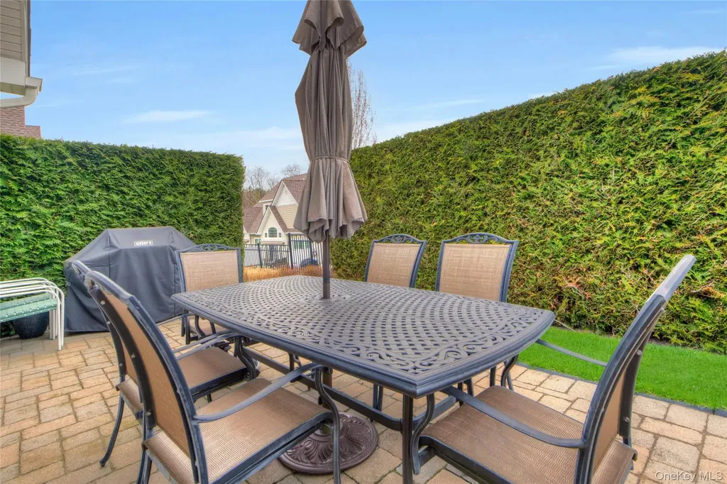 35 Wolfe Circle West Nyack NY 10994
