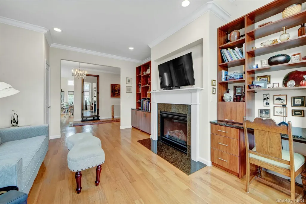 35 Wolfe Circle West Nyack NY 10994