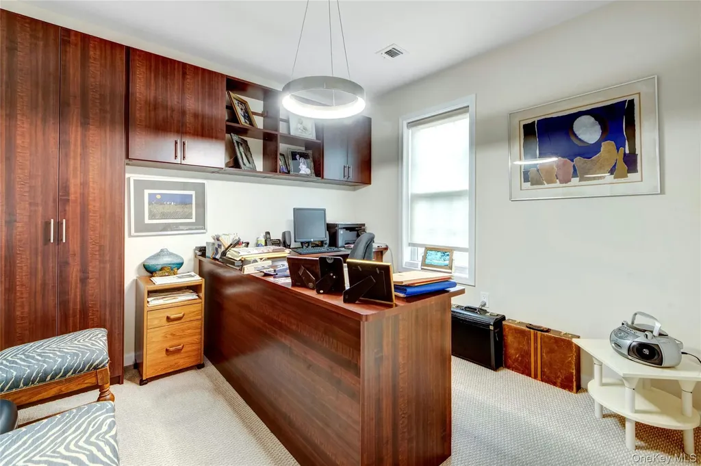 35 Wolfe Circle West Nyack NY 10994
