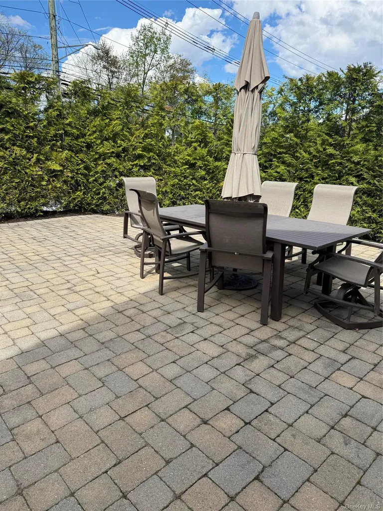 35 Wolfe Circle West Nyack NY 10994