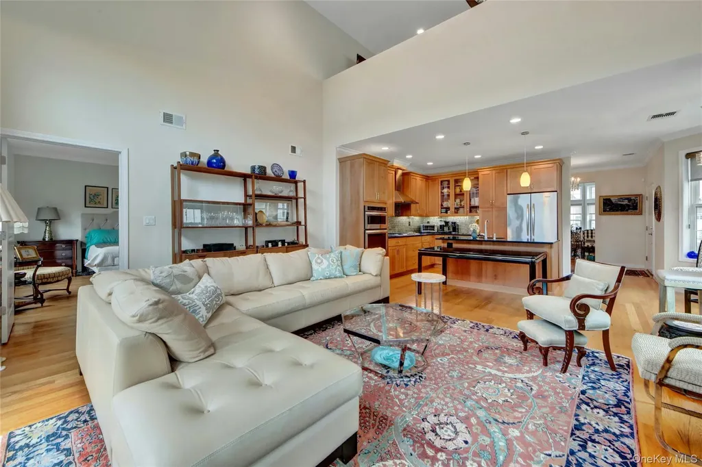 35 Wolfe Circle West Nyack NY 10994