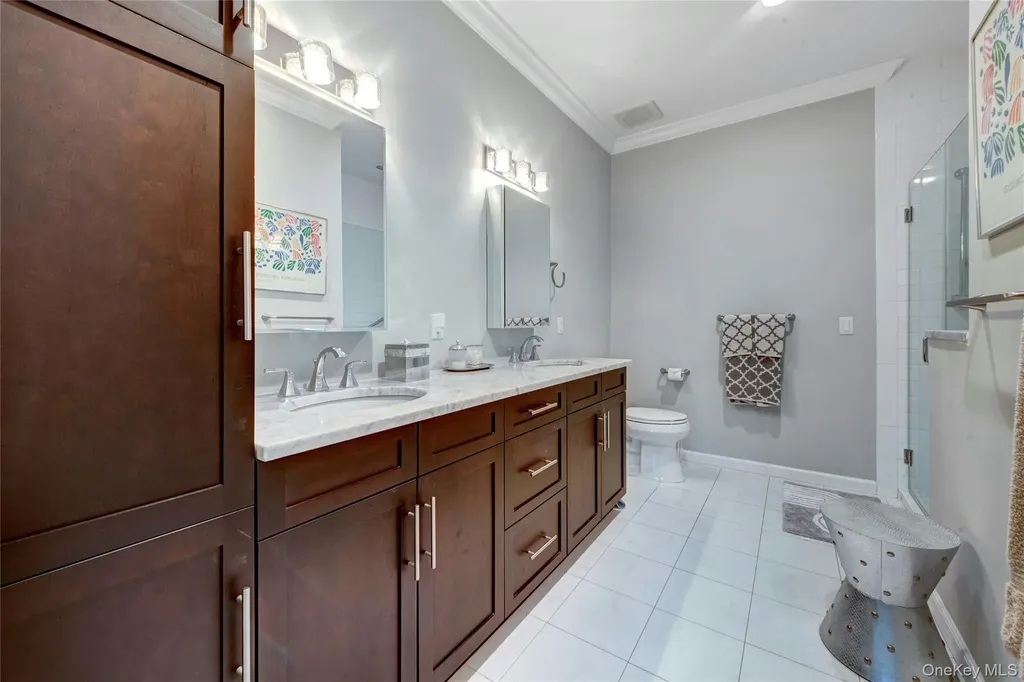 35 Wolfe Circle West Nyack NY 10994