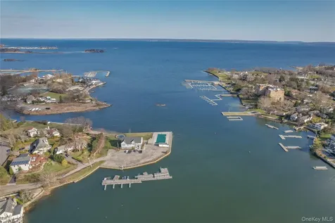 1001 Shore Acres Drive Mamaroneck NY 10543