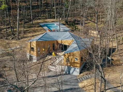 760 Ohayo Mountain Road Glenford NY 12433