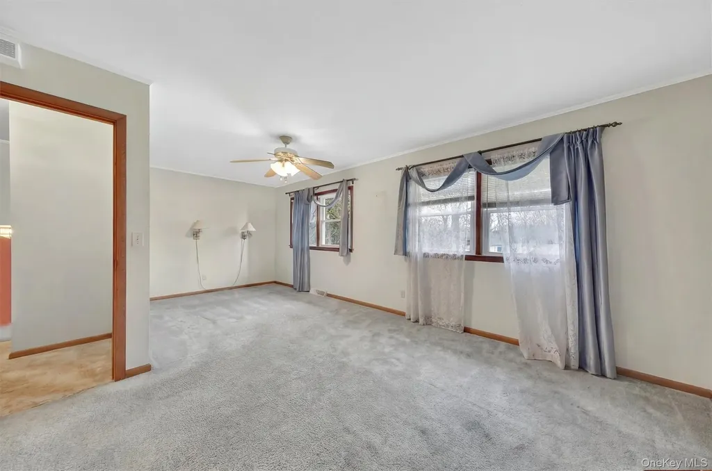 49 Homer Place Poughkeepsie NY 12603
