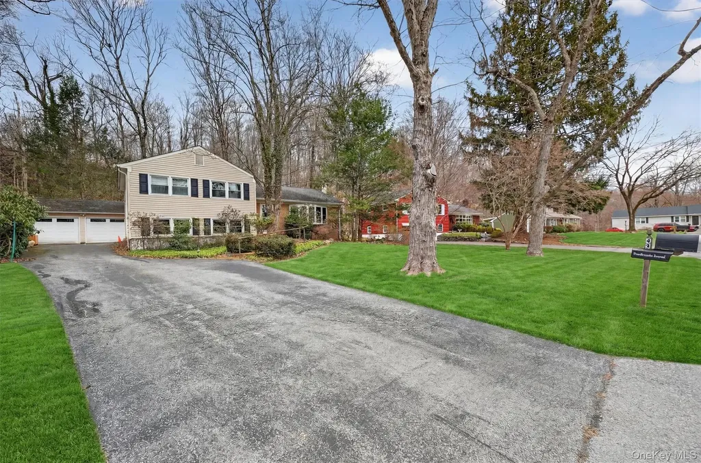49 Homer Place Poughkeepsie NY 12603