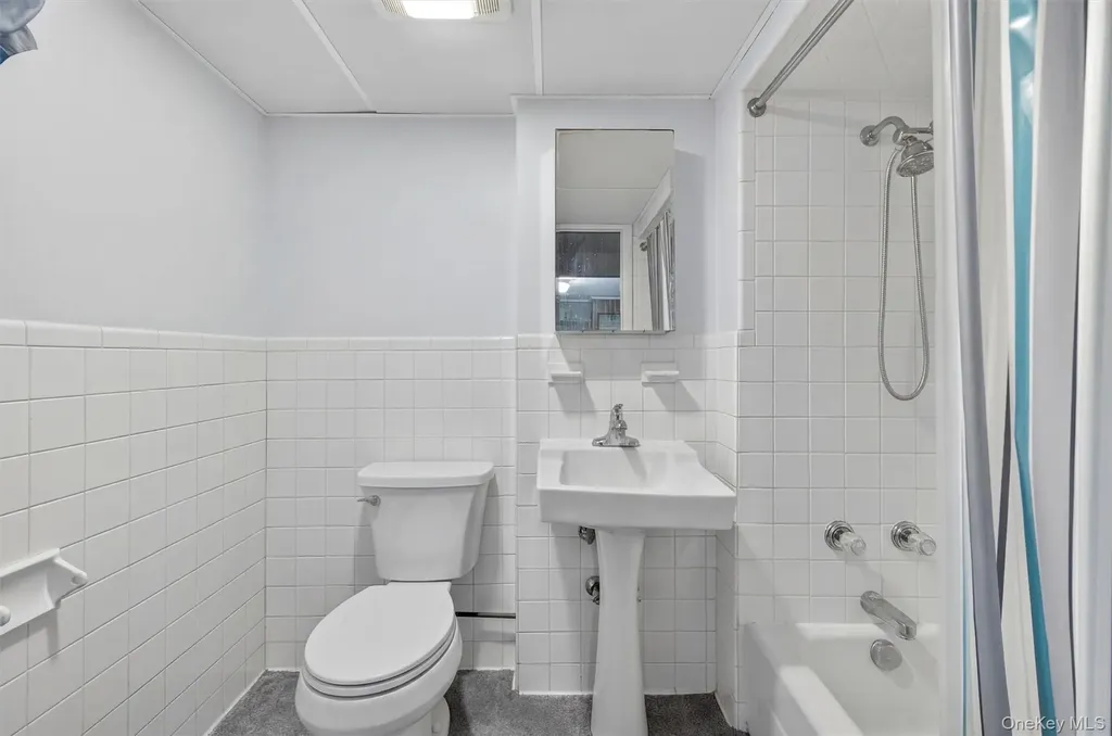 49 Homer Place Poughkeepsie NY 12603