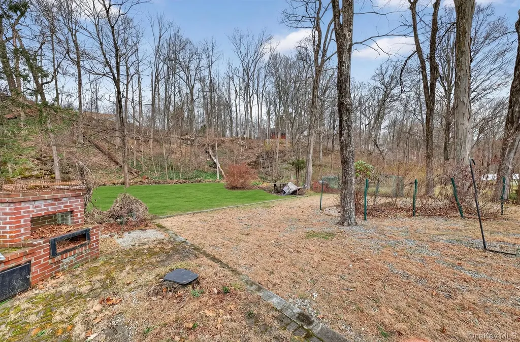 49 Homer Place Poughkeepsie NY 12603