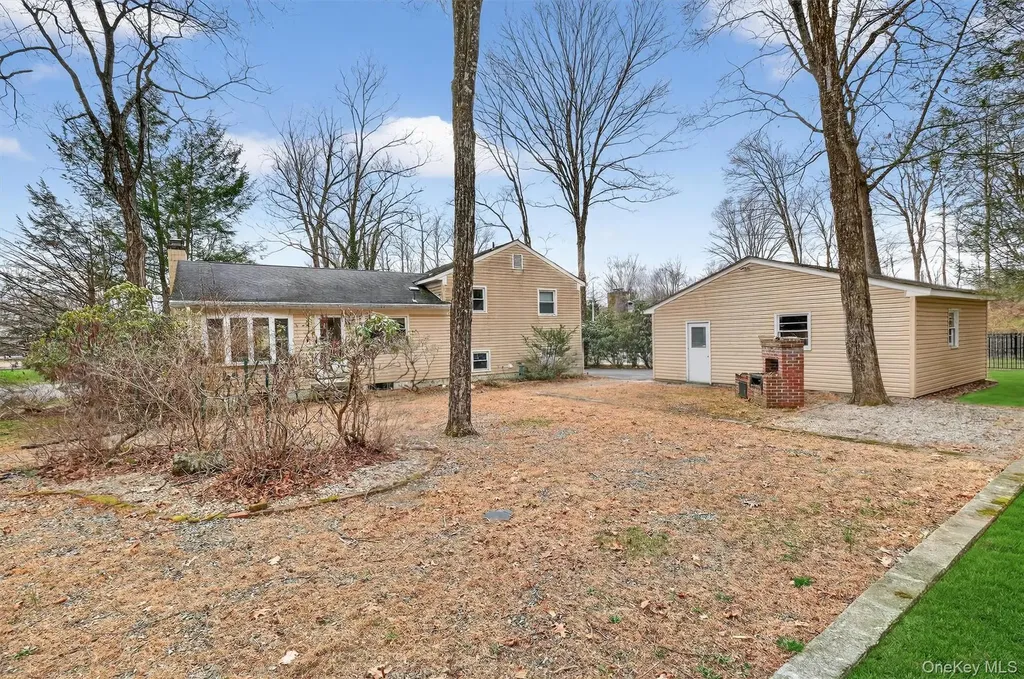 49 Homer Place Poughkeepsie NY 12603