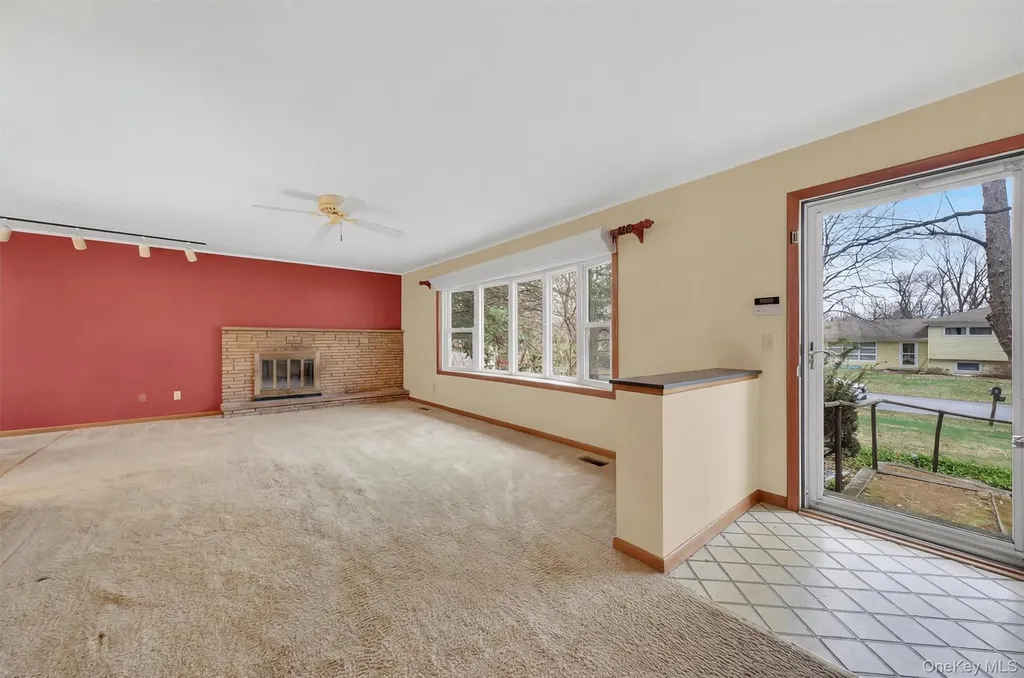 49 Homer Place Poughkeepsie NY 12603