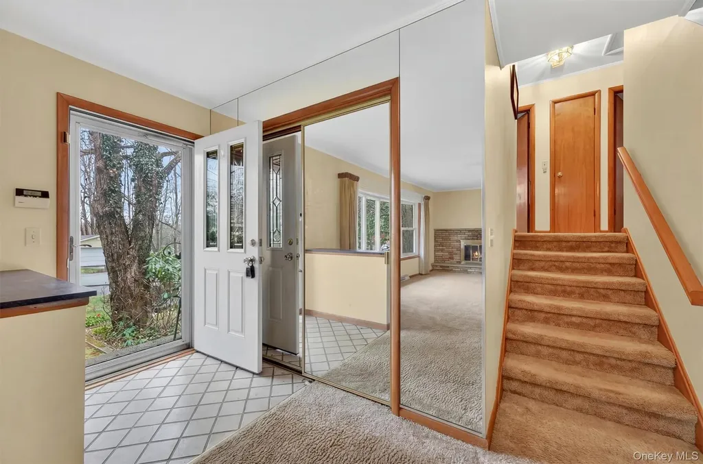 49 Homer Place Poughkeepsie NY 12603