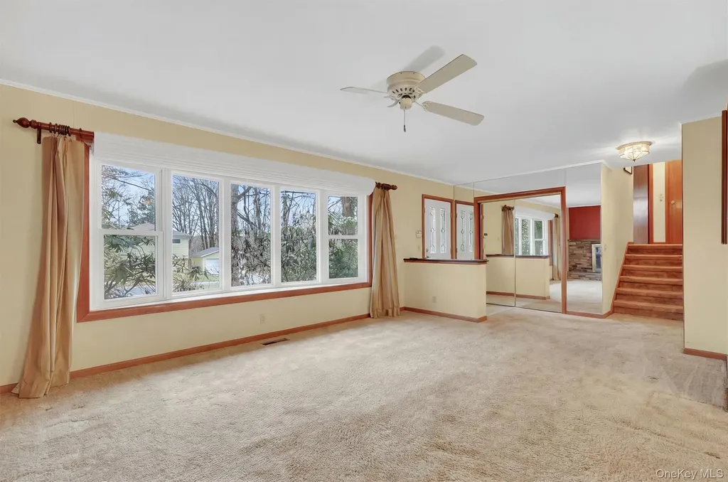 49 Homer Place Poughkeepsie NY 12603