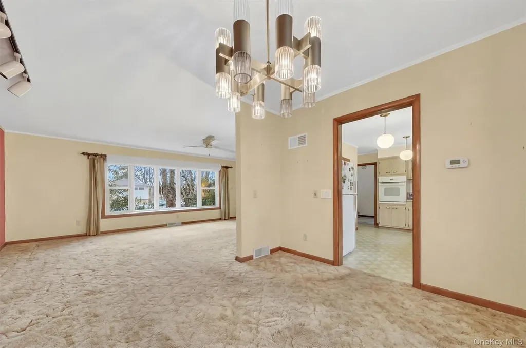 49 Homer Place Poughkeepsie NY 12603
