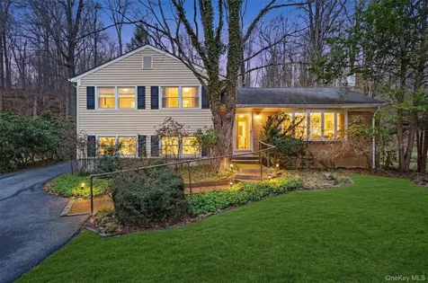 49 Homer Place Poughkeepsie NY 12603