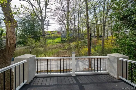 25 Whitewood Avenue New Rochelle NY 10805