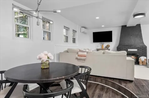 25 Whitewood Avenue New Rochelle NY 10805
