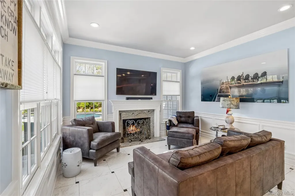 503 Cold Spring Road Laurel Hollow NY 11791