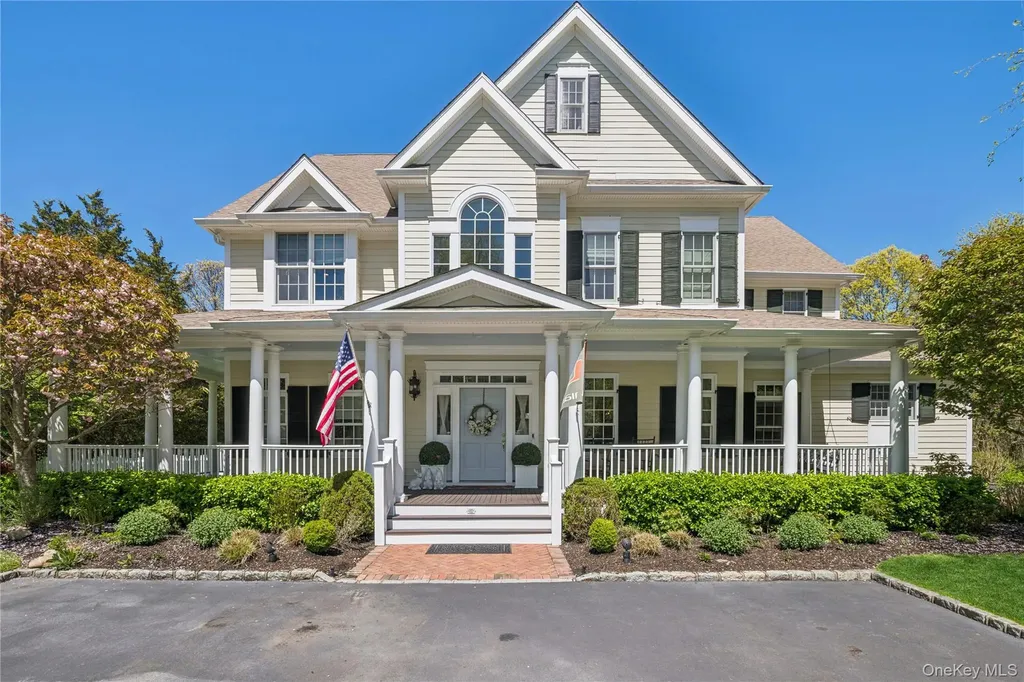 503 Cold Spring Road Laurel Hollow NY 11791
